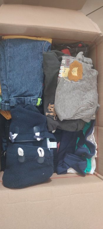 Lot vêtements 6 mois