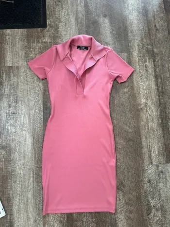 Robe mini Bershka (neuf, rose), XS / 34/6