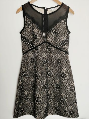 Robe mi-longue marque jus d'orange taille 3