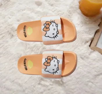 Claquettes Hello Kitty 32/33