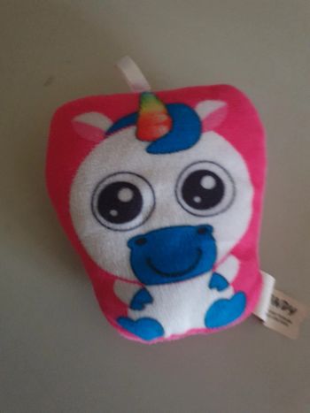 Peluche licorne