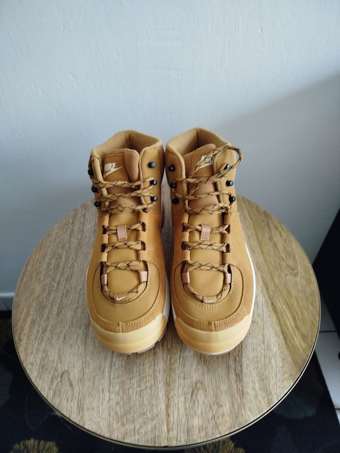 Chaussures T 39 - photo numéro 5