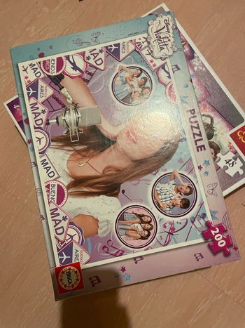 Puzzle violetta