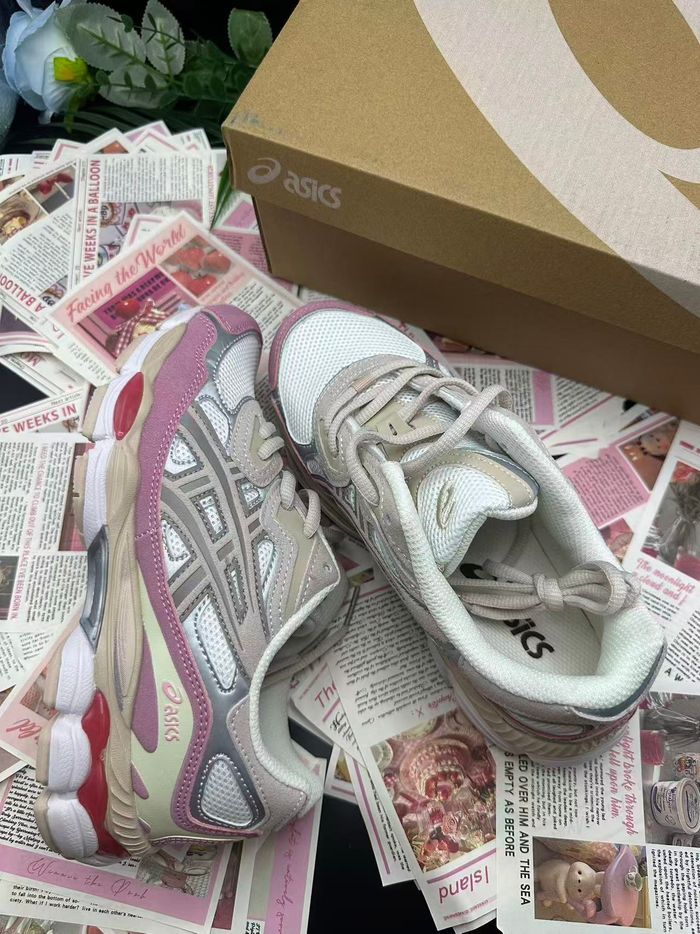 Baskets Asics GEL-NYC roses 38 - photo numéro 4