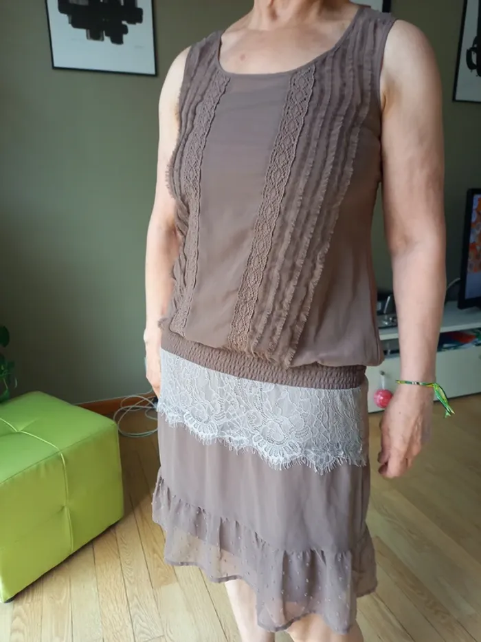 Robe cache cache été