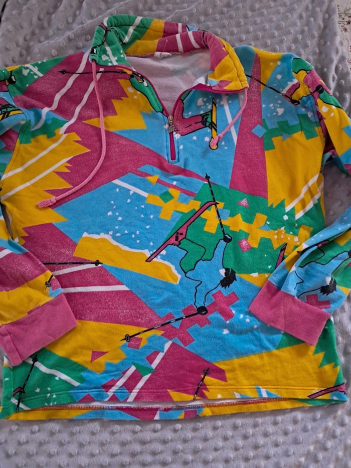 Sweat-shirt léger vintage taille 40