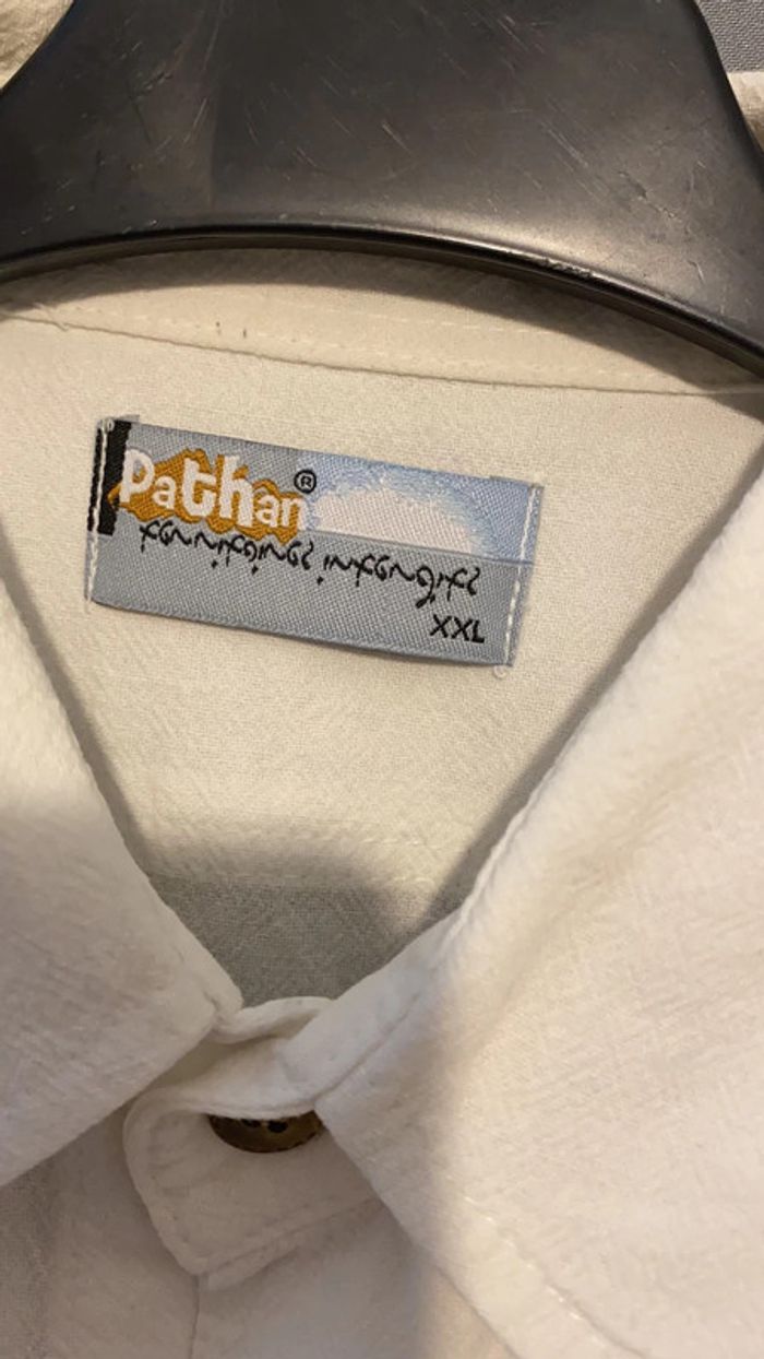 Chemise blanche - photo numéro 3