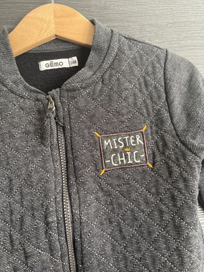 Gilet zippé garçon Gémo 24 mois. Gris noir - photo numéro 2