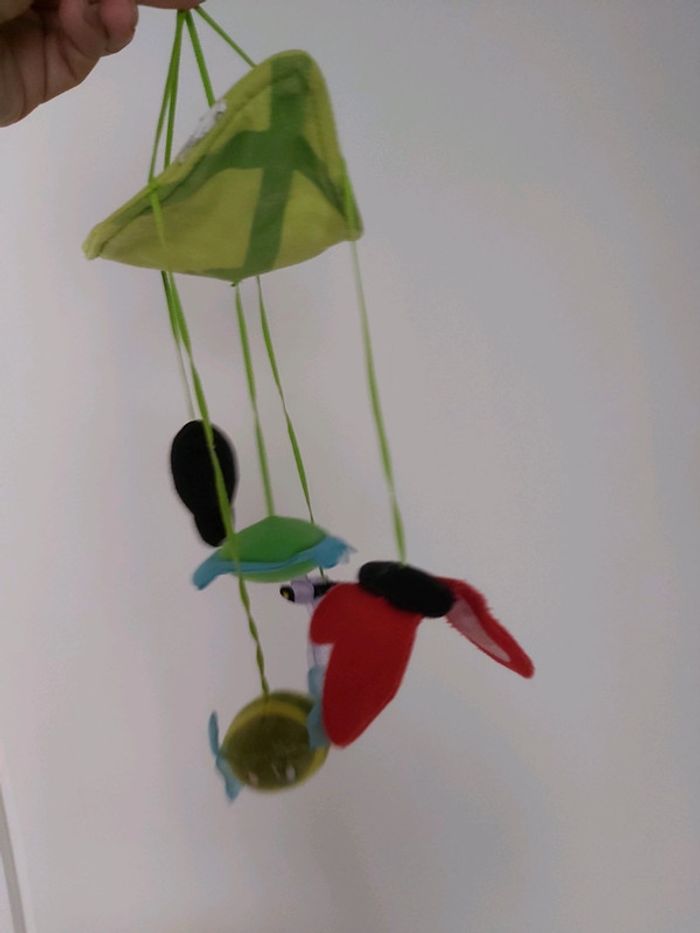 Jouet à suspendre type nature en très bon état (78) - photo numéro 2