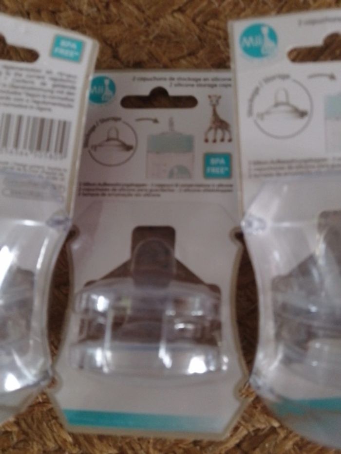 lot tétines biberons MII 0, 3, 6 et 9 m + capuchons ( possible achat à l'unité voir annonce) - photo numéro 8