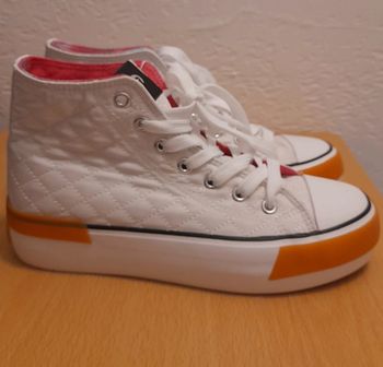 Baskets blanches montantes - tennis blanches pour femme