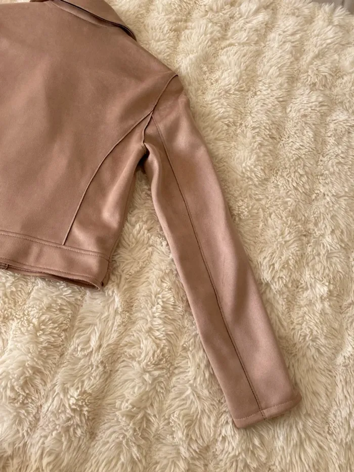 Perfecto court rose poudré taille 34 - photo numéro 12