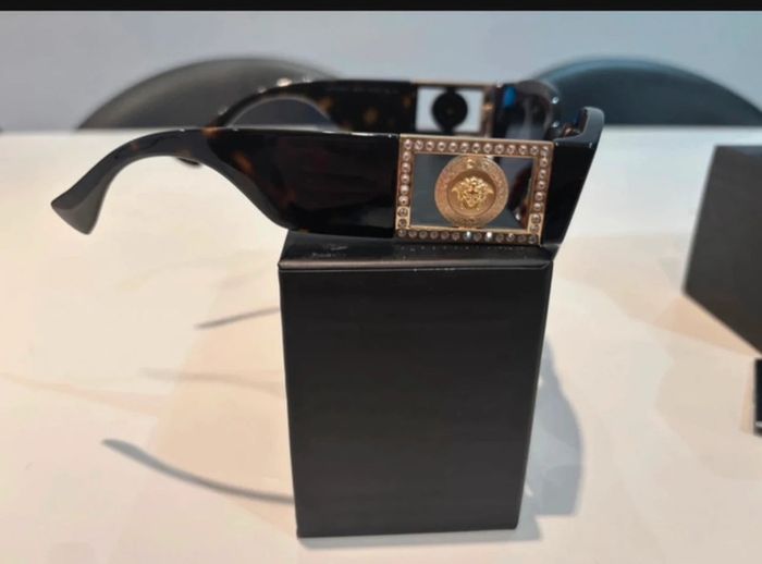 Lunettes de soleil Versace - Dark Havana neuves - photo numéro 11