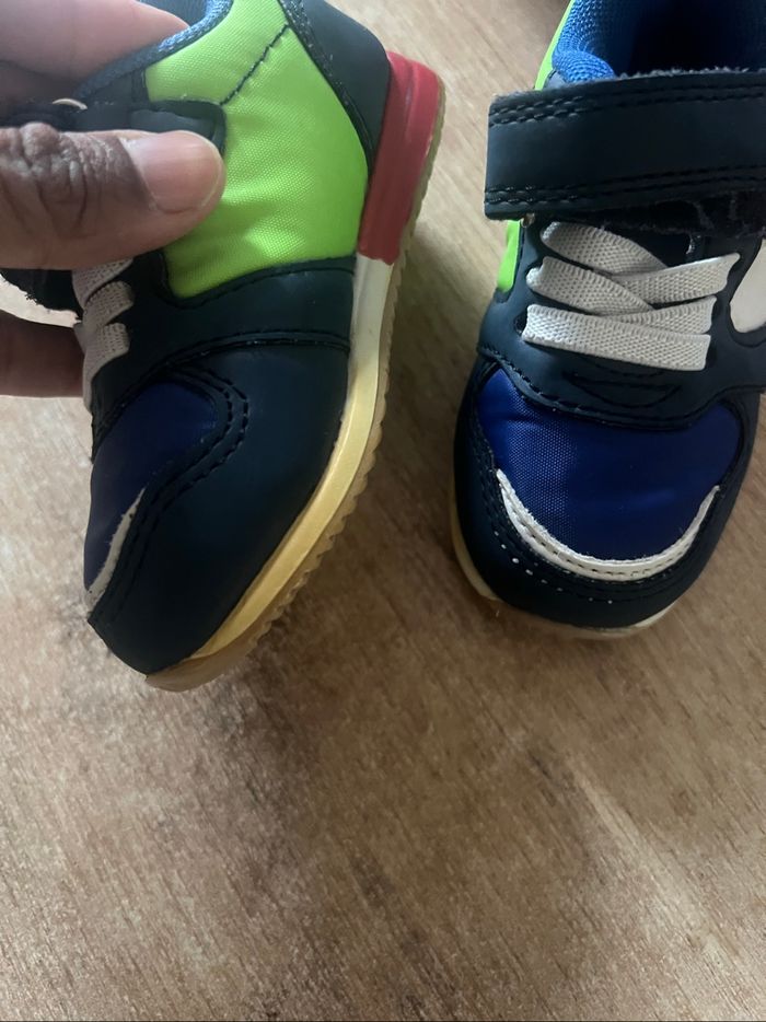 👟 Chaussures bébé - Taille 20 - photo numéro 2