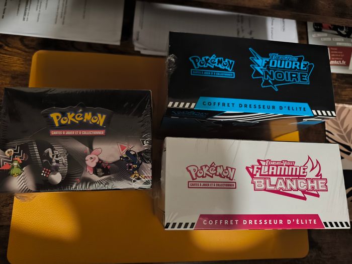 Lot display Minitins 10.5 + 2 ETB (noire + blanche) scellés - photo numéro 2