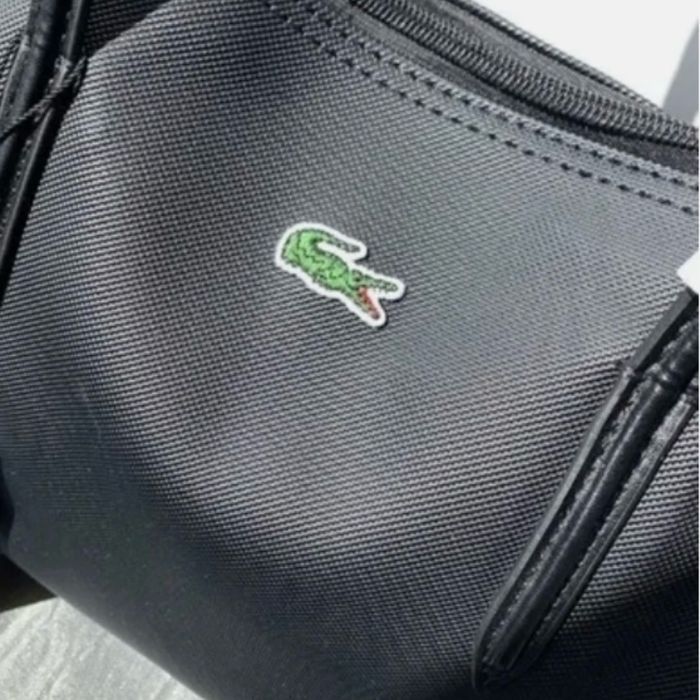 Sac  Lacoste taille L noir - photo numéro 2