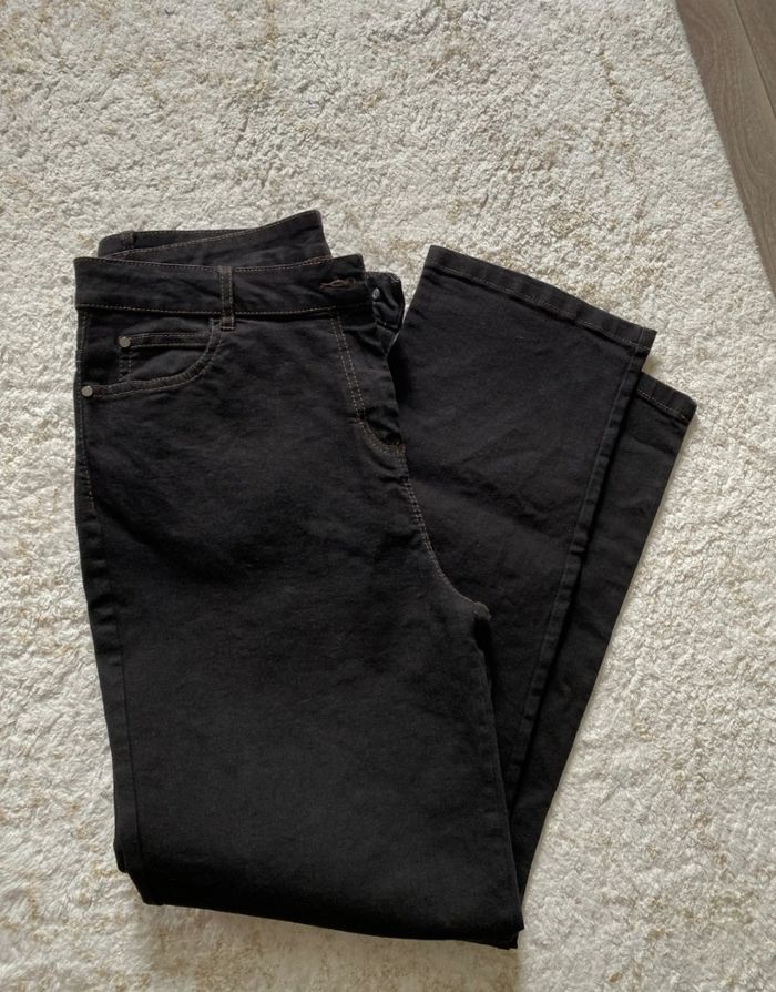 Jean noir femme XL 🐈‍⬛ - photo numéro 2