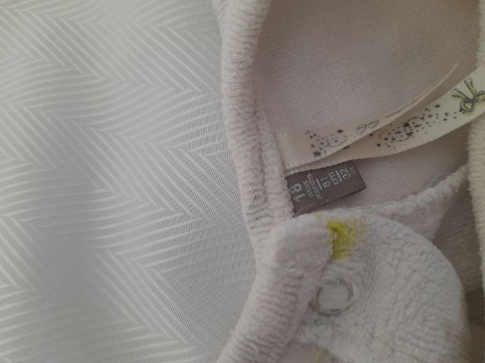 Lot filles 12 et 18 mois - photo numéro 8