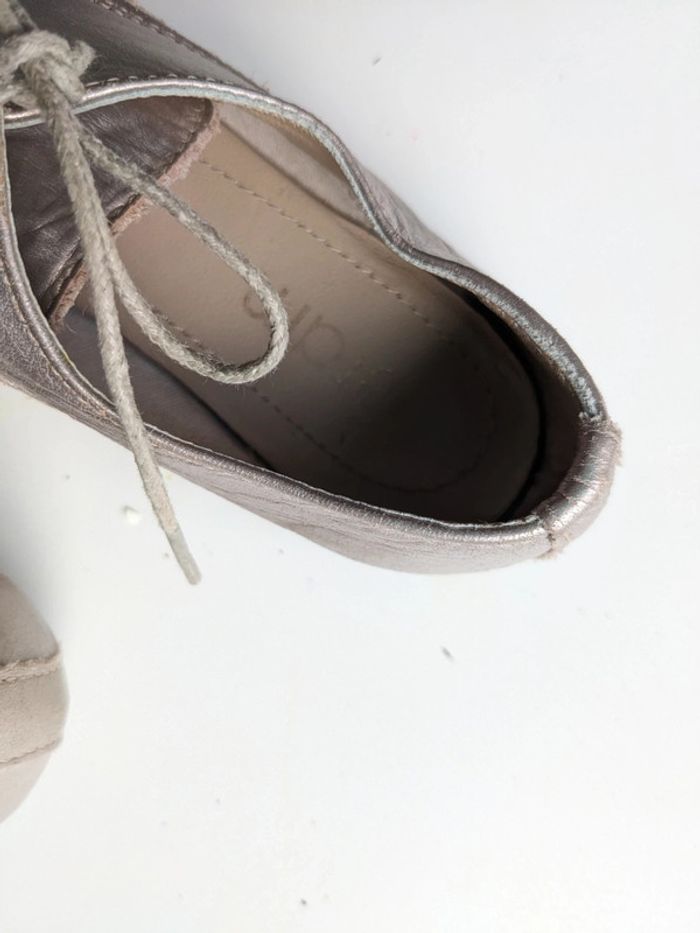Chaussures 30 - photo numéro 5