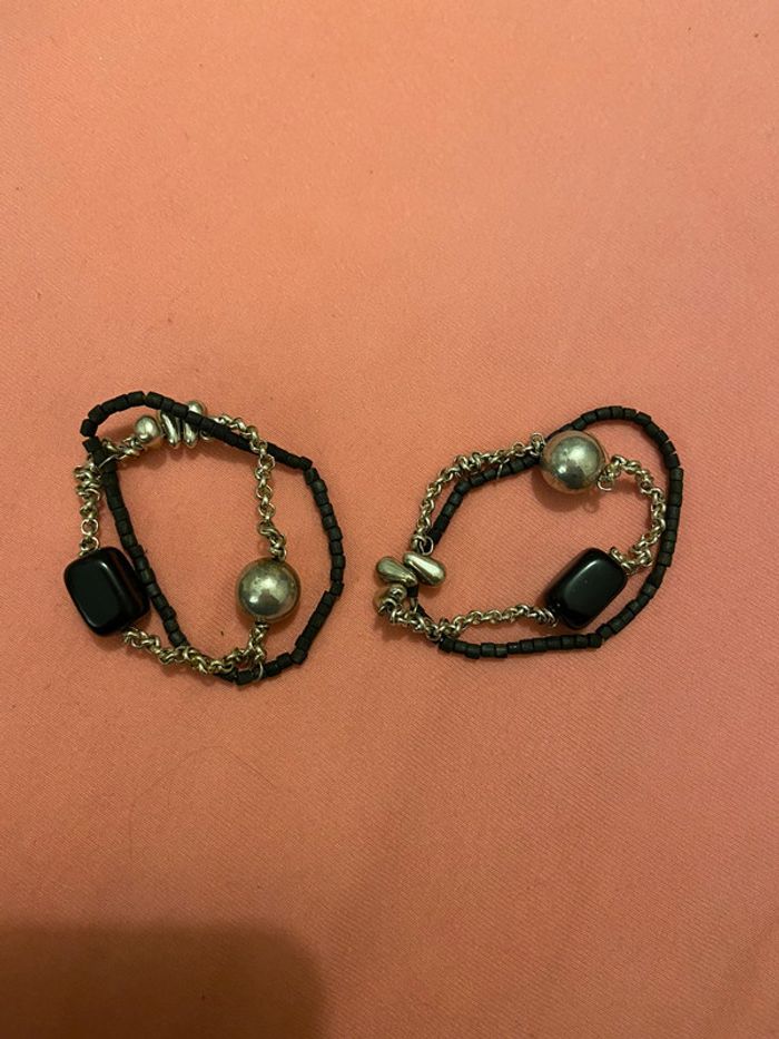 Lot 2 bracelets