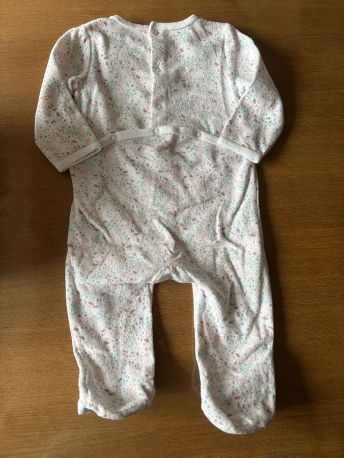 Pyjama une pièce - photo numéro 2