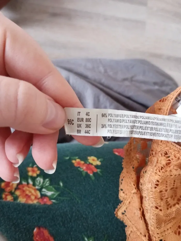 Soutien gorge moutarde - photo numéro 6