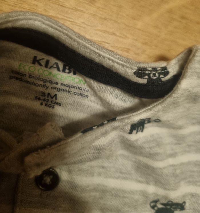 t-shirt manches longues garçon gris à rayure kiabi taille 3 mois - photo numéro 2