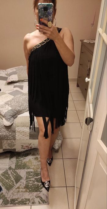 Belle robe neuve Apart