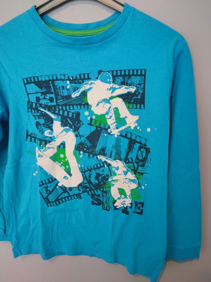 T shirt 10/12 ans - photo numéro 3