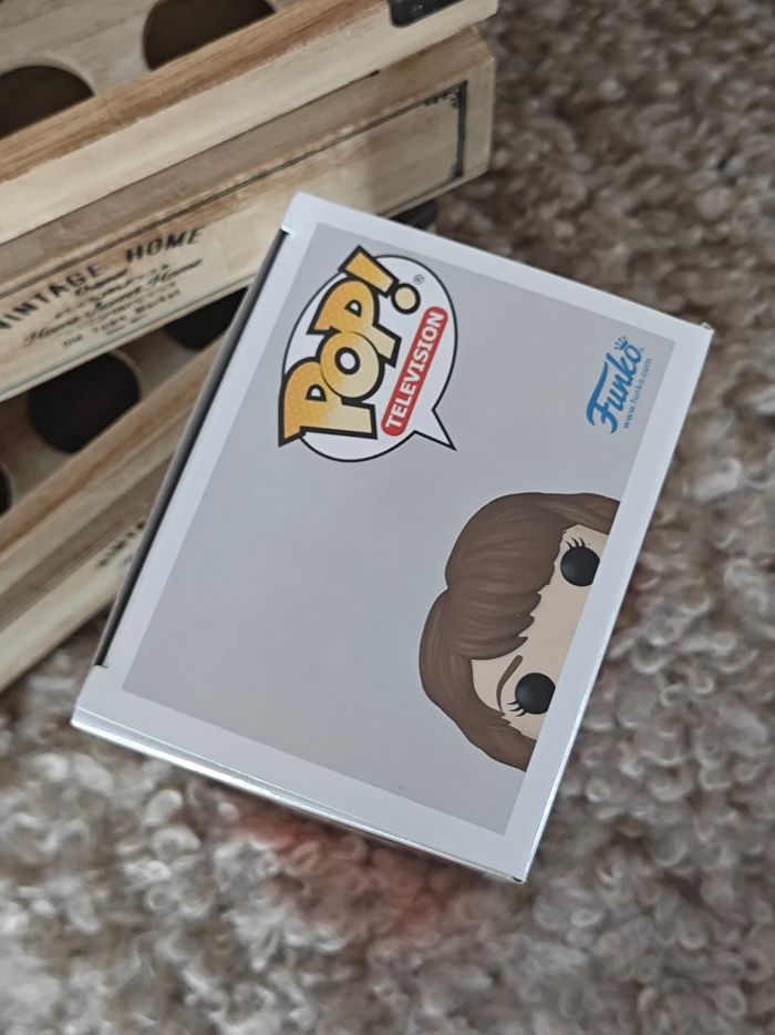 Funko Pop Stranger Things Robin 1244 - photo numéro 5