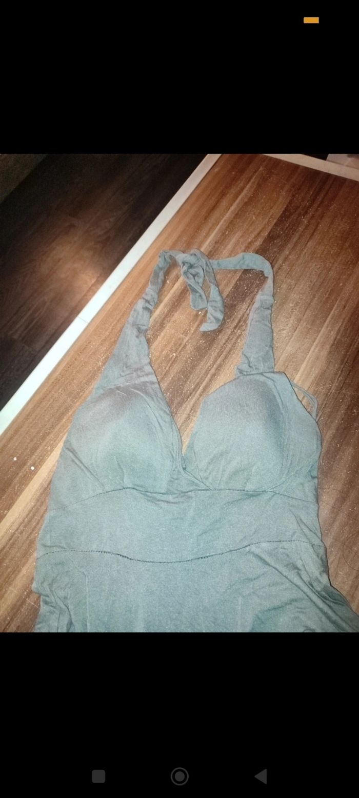 Robe femme - photo numéro 2