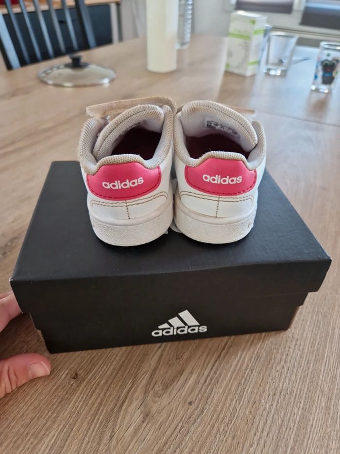 Basket adidas - photo numéro 3