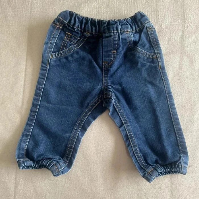 🌀 Pantalon en Jean Bébé Kiabi 🌀
