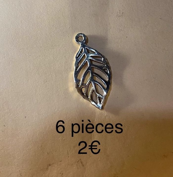 Breloque feuille