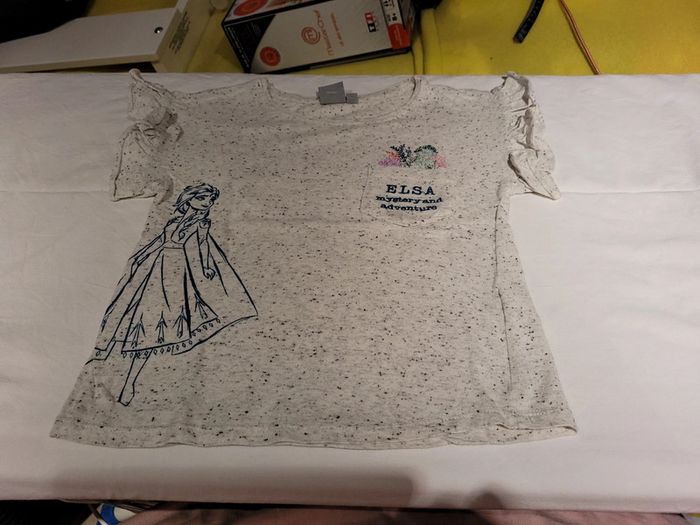 T shirt 6ans Disney frozen