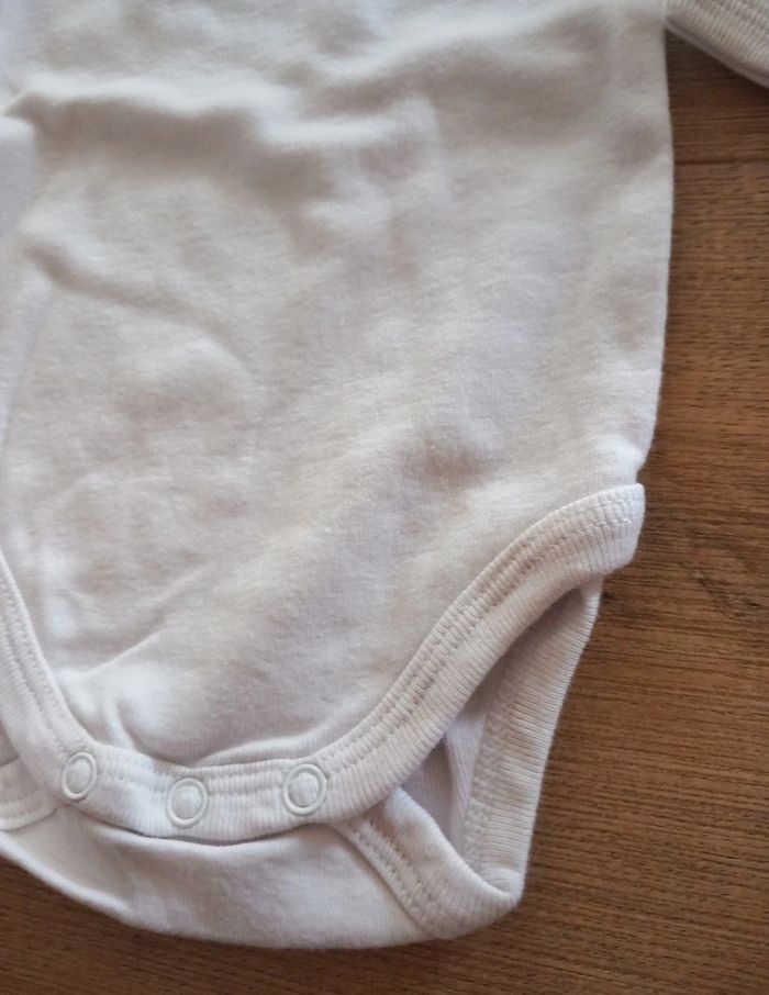 Lot vêtements fille 12 mois - photo numéro 4