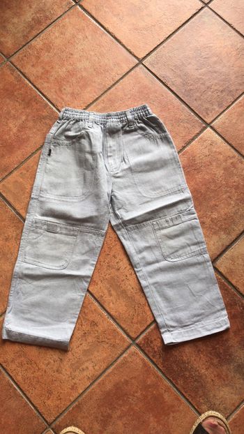 Petit boy pantalon été en lin taille 4 ans