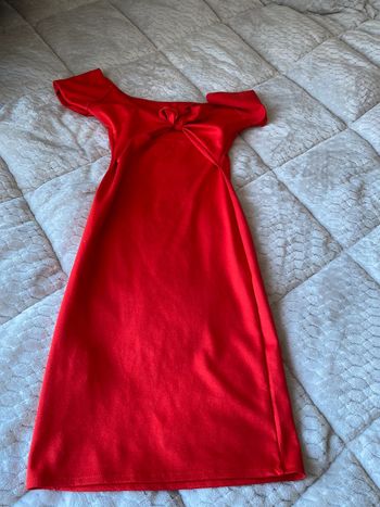 Robe rouge jennyfer taille xs