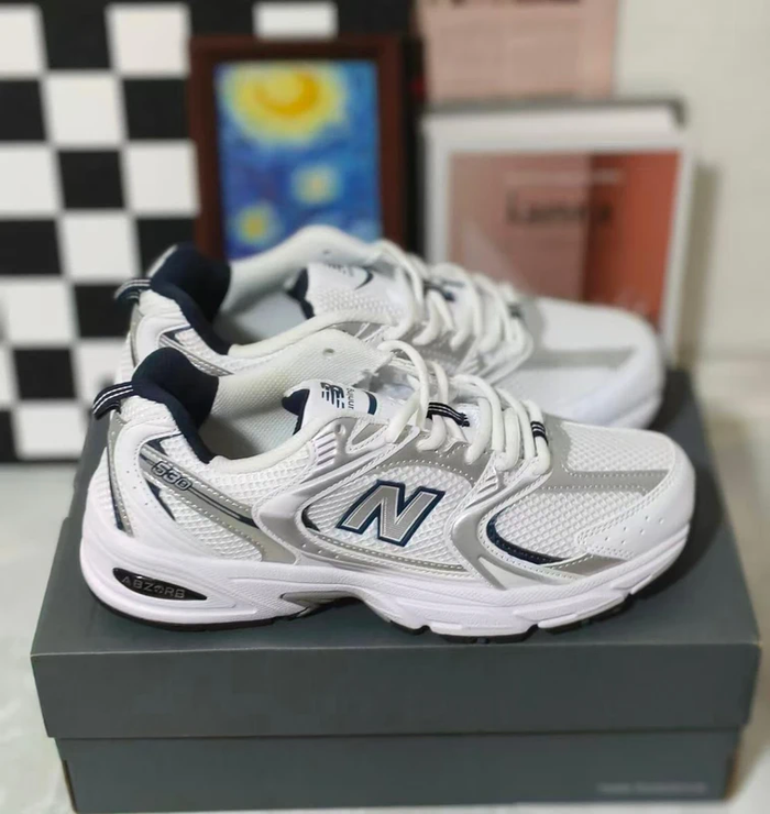 New Balance 530 Blanc 37.5 - photo numéro 2