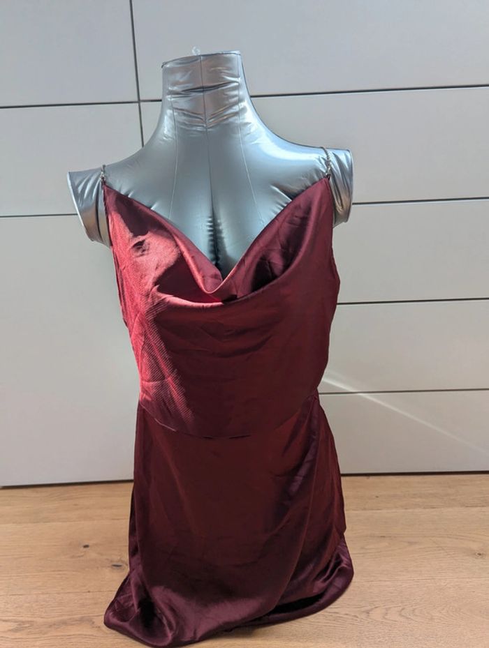 Robe rouge