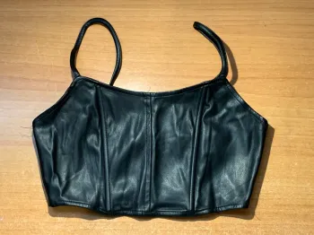 Top cuero Pull & Bear S / 36 / 8·Neuf sans étiquette·Pull & Bear