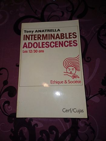 Interminables adolescents