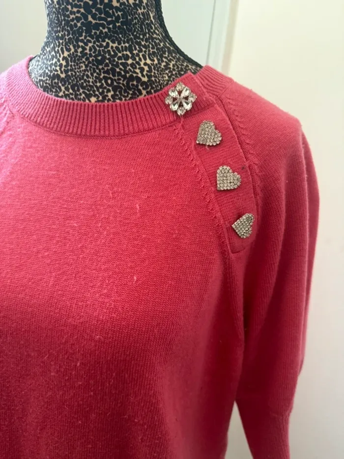 Pull rose Tara Jarmon – Boutons bijoux – Taille 3 – Très bon état - photo numéro 2