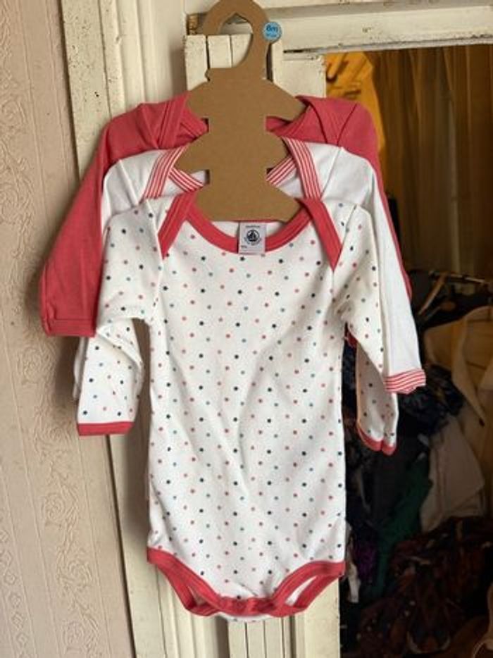 Lot de 3 bodies Petit Bateau 6 mois