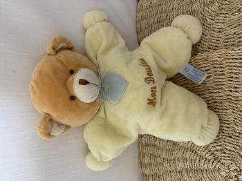 doudou nounours mon doudou couleur jaune coeur bleu