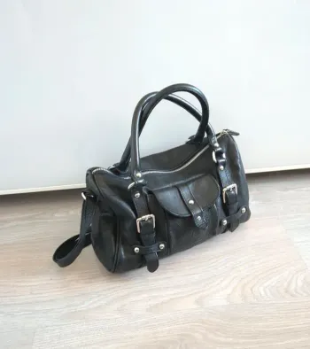 Sac à main en cuir the genuine leather