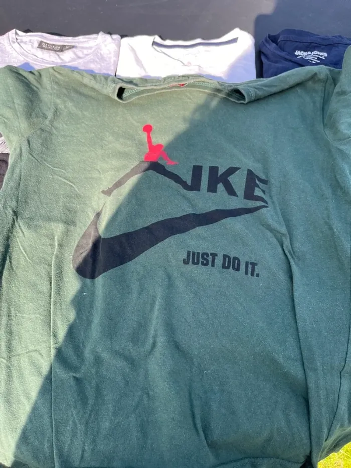 Tee-shirts - photo numéro 6