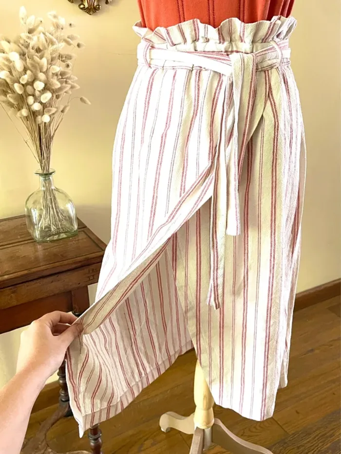 Sublime Jupe Portefeuille Cache-Cœur en Lin et Coton – Zara – Taille M