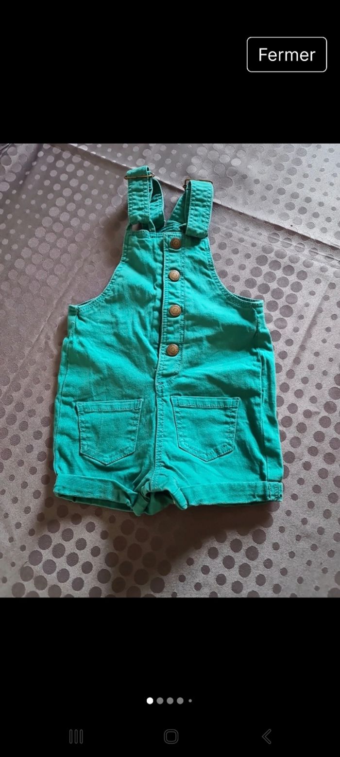 Salopette taille 12 mois