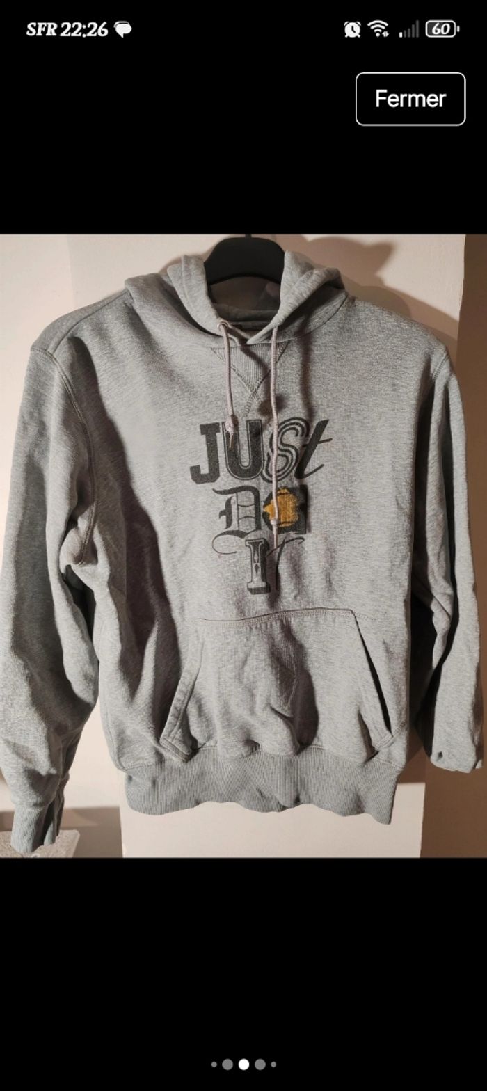 Sweat nike - photo numéro 3